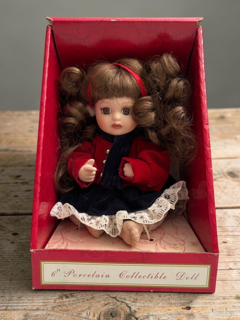 6" Porcelain Collectible Doll With Custom Clothing Holiday Place Hand-Painted Bo